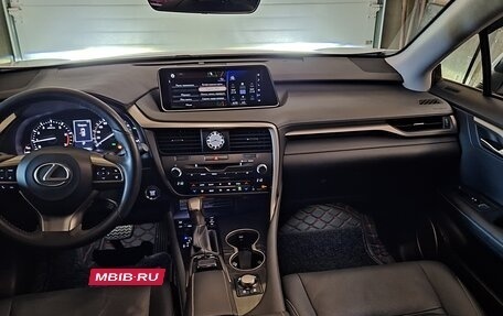 Lexus RX IV рестайлинг, 2019 год, 5 680 000 рублей, 6 фотография