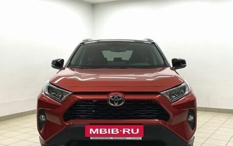 Toyota RAV4, 2021 год, 3 990 000 рублей, 2 фотография