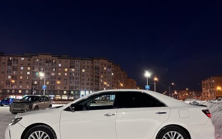 Toyota Camry, 2015 год, 1 999 999 рублей, 4 фотография