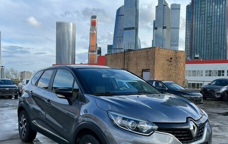 Renault Kaptur I рестайлинг, 2017 год, 1 569 000 рублей, 2 фотография