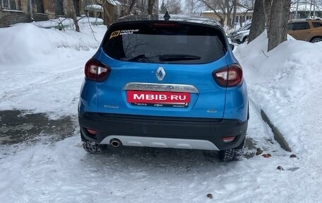 Renault Kaptur I рестайлинг, 2018 год, 1 850 000 рублей, 4 фотография