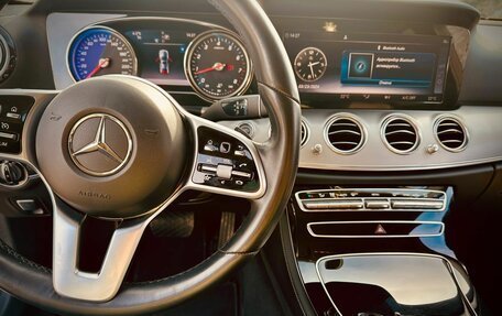 Mercedes-Benz E-Класс, 2018 год, 3 520 000 рублей, 5 фотография