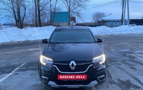 Renault Logan II, 2019 год, 1 305 000 рублей, 2 фотография
