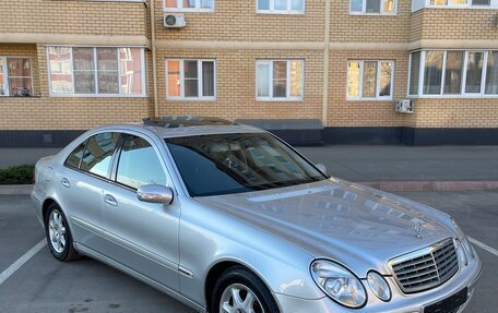 Mercedes-Benz E-Класс, 2002 год, 1 100 000 рублей, 2 фотография