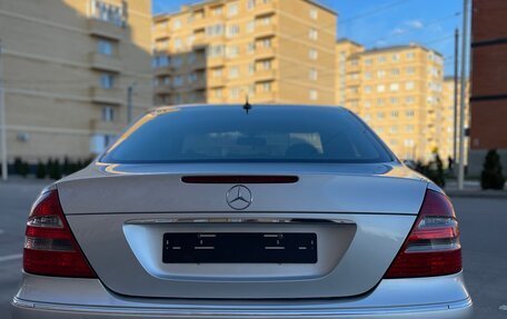 Mercedes-Benz E-Класс, 2002 год, 1 100 000 рублей, 6 фотография