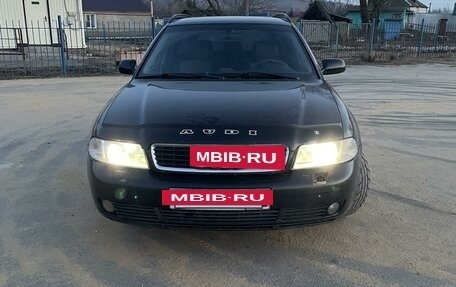 Audi A4, 2001 год, 400 000 рублей, 2 фотография