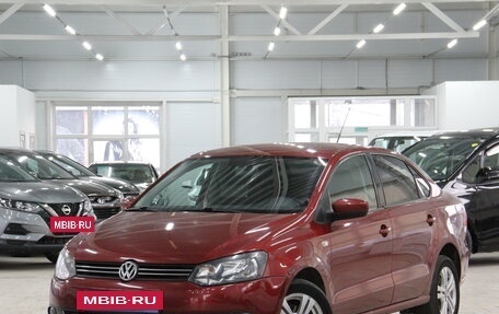 Volkswagen Polo VI (EU Market), 2011 год, 949 000 рублей, 2 фотография