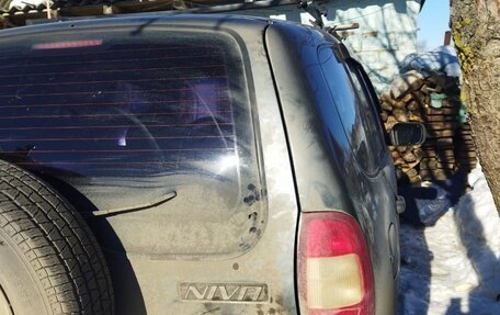 Chevrolet Niva I рестайлинг, 2005 год, 320 000 рублей, 3 фотография