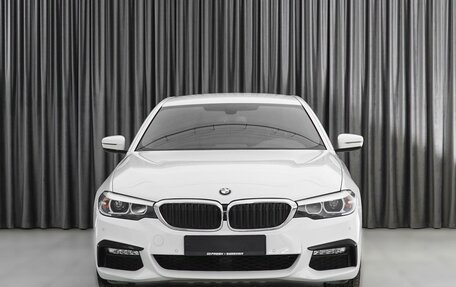 BMW 5 серия, 2018 год, 3 849 000 рублей, 3 фотография