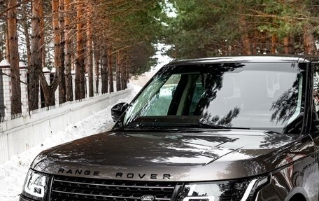 Land Rover Range Rover IV рестайлинг, 2013 год, 4 550 000 рублей, 2 фотография