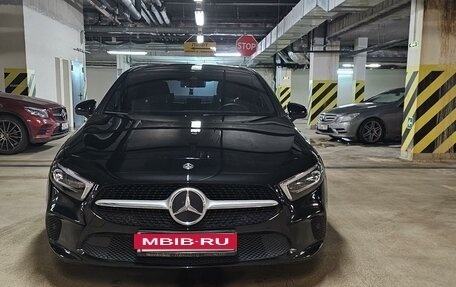 Mercedes-Benz A-Класс, 2020 год, 3 000 000 рублей, 2 фотография