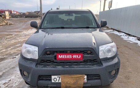 Toyota Hilux Surf IV, 2003 год, 590 000 рублей, 2 фотография
