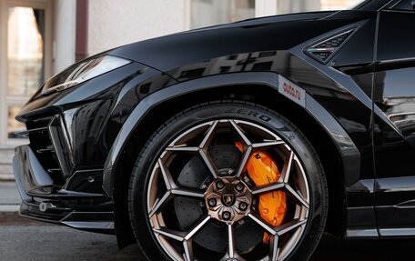 Lamborghini Urus I, 2023 год, 56 000 000 рублей, 7 фотография