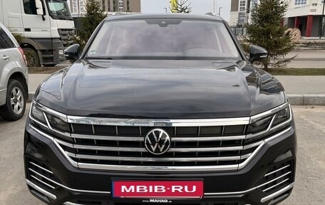 Volkswagen Touareg III, 2020 год, 7 050 000 рублей, 2 фотография