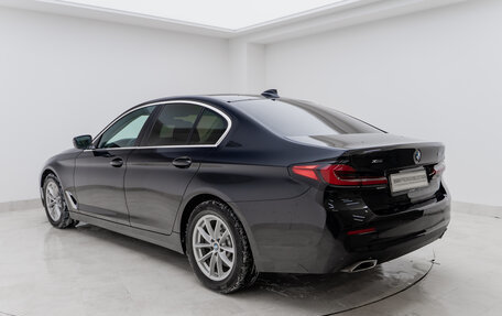 BMW 5 серия, 2021 год, 6 190 000 рублей, 6 фотография