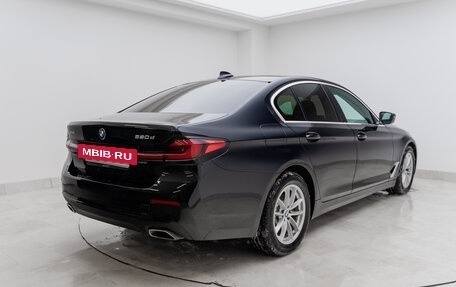BMW 5 серия, 2021 год, 6 190 000 рублей, 4 фотография