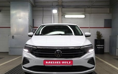Volkswagen Polo VI (EU Market), 2021 год, 1 790 000 рублей, 3 фотография