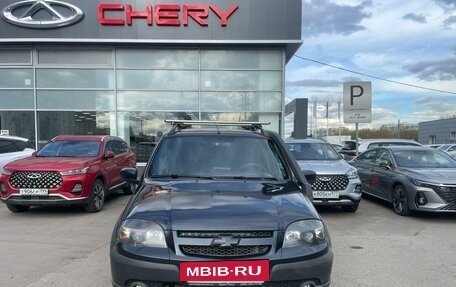 Chevrolet Niva I рестайлинг, 2018 год, 785 000 рублей, 2 фотография
