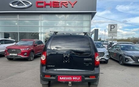 Chevrolet Niva I рестайлинг, 2018 год, 785 000 рублей, 6 фотография