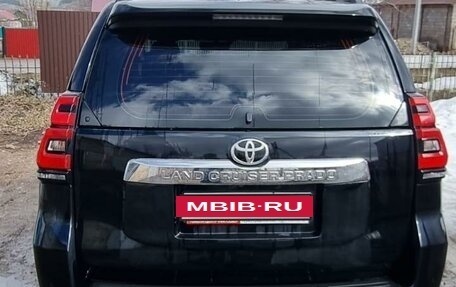 Toyota Land Cruiser Prado 150 рестайлинг 2, 2018 год, 6 700 000 рублей, 3 фотография