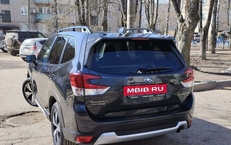Subaru Forester, 2018 год, 4 990 000 рублей, 5 фотография