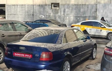 Audi A4, 1999 год, 390 000 рублей, 6 фотография