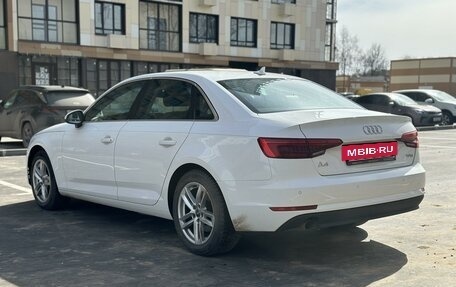 Audi A4, 2017 год, 2 070 000 рублей, 4 фотография