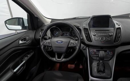 Ford Kuga III, 2018 год, 1 780 000 рублей, 7 фотография