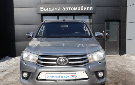 Toyota Hilux VIII, 2017 год, 2 849 000 рублей, 2 фотография