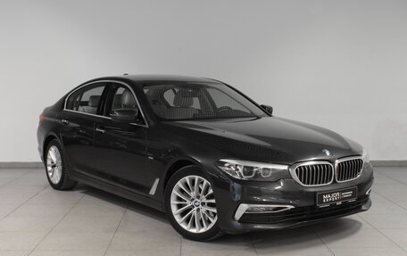 BMW 5 серия, 2017 год, 2 950 000 рублей, 3 фотография
