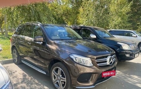 Mercedes-Benz GLE, 2016 год, 4 800 000 рублей, 2 фотография
