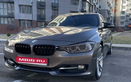 BMW 3 серия, 2012 год, 1 750 000 рублей, 2 фотография