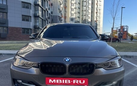 BMW 3 серия, 2012 год, 1 750 000 рублей, 5 фотография