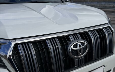 Toyota Land Cruiser Prado 150 рестайлинг 2, 2018 год, 6 250 000 рублей, 8 фотография