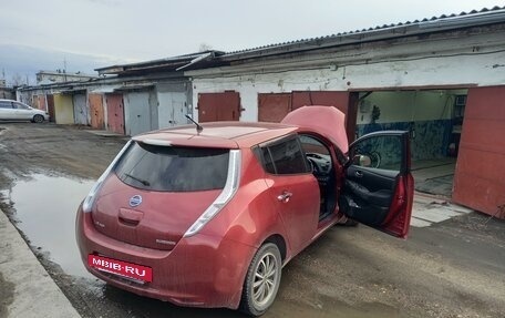 Nissan Leaf I, 2013 год, 670 000 рублей, 2 фотография