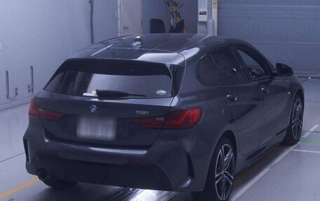 BMW 1 серия, 2019 год, 1 700 000 рублей, 3 фотография