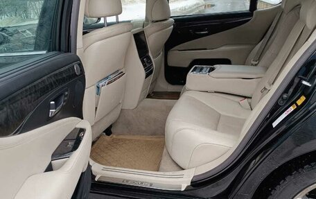 Lexus LS IV, 2011 год, 1 950 000 рублей, 3 фотография