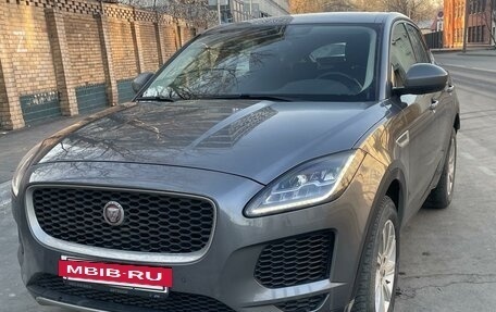 Jaguar E-Pace, 2018 год, 3 450 000 рублей, 2 фотография