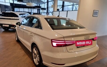 Audi A3, 2019 год, 3 150 000 рублей, 2 фотография