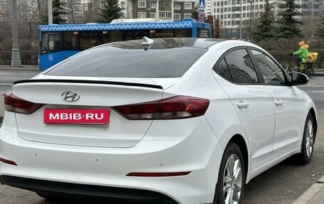 Hyundai Elantra VI рестайлинг, 2018 год, 1 200 000 рублей, 2 фотография