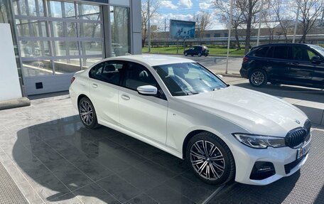BMW 3 серия, 2019 год, 5 850 000 рублей, 4 фотография