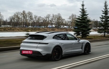 Porsche Taycan I, 2022 год, 15 900 000 рублей, 2 фотография