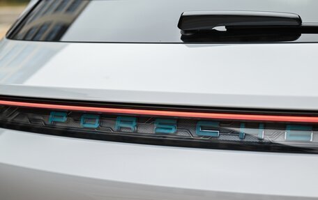 Porsche Taycan I, 2022 год, 15 900 000 рублей, 10 фотография