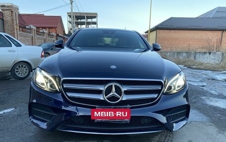 Mercedes-Benz E-Класс, 2018 год, 4 600 000 рублей, 10 фотография