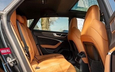 Audi RS 7, 2023 год, 17 250 000 рублей, 5 фотография
