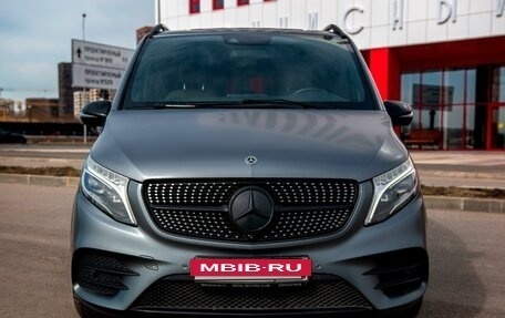 Mercedes-Benz V-Класс, 2020 год, 12 400 000 рублей, 2 фотография
