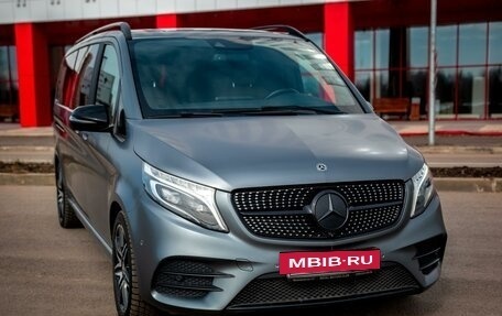 Mercedes-Benz V-Класс, 2020 год, 12 400 000 рублей, 4 фотография