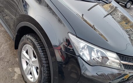 Toyota RAV4, 2013 год, 2 450 000 рублей, 2 фотография