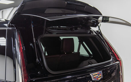 Cadillac Escalade V, 2023 год, 19 900 000 рублей, 8 фотография