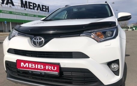 Toyota RAV4, 2018 год, 3 420 000 рублей, 4 фотография